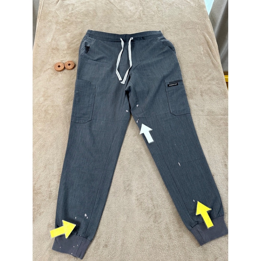 Members Only Scrub Set Mens Size M Gray V-Neck Top Jogger Cargo Pants 2 Piece - Picture 16 of 16